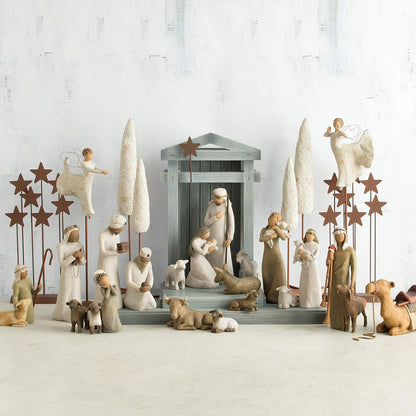 6-Piece Nativity Set, Behold The Awe and Wonder of The Christmas Story, Build a Family Holiday Tradition with Classic Nativity Collection, Sculpted Hand-Painted Figures